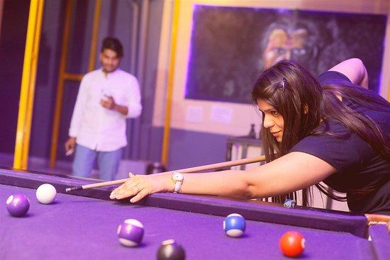 Night Out Kitchen Cafe Roof Top